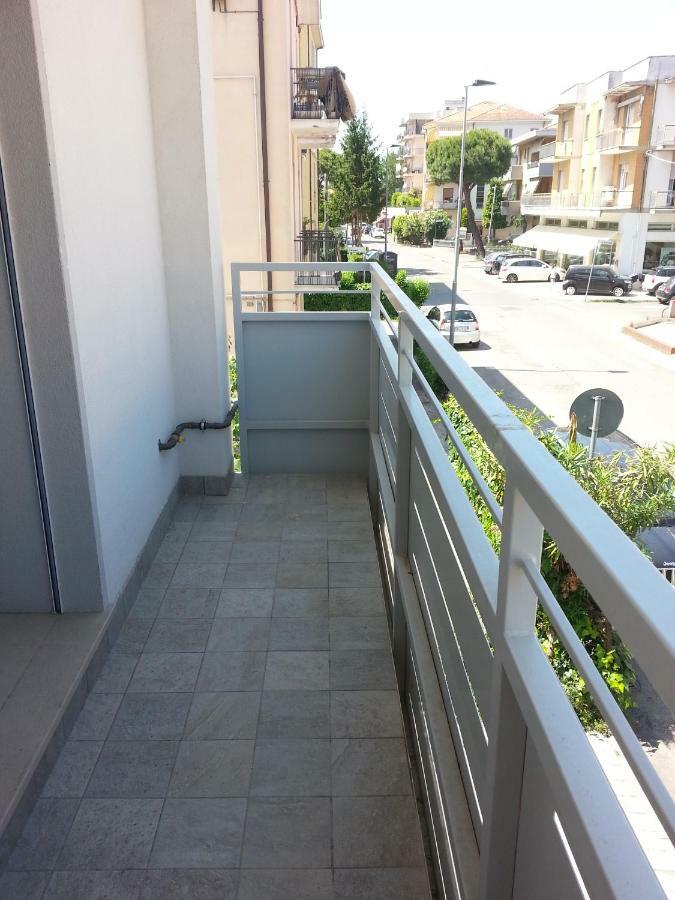 Nuovo Bilocale In Via Lagomaggio, 31 Rimini Ngoại thất bức ảnh