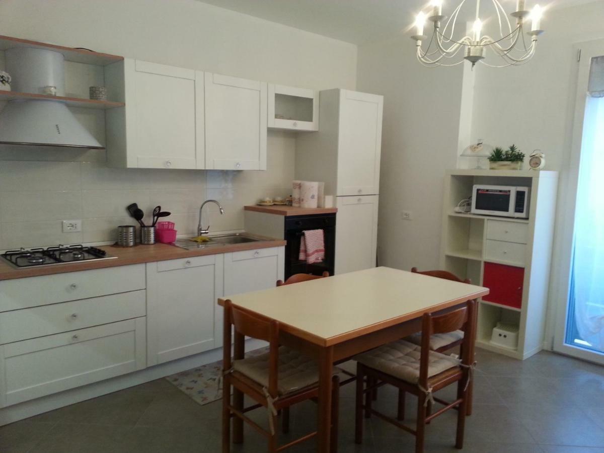 Nuovo Bilocale In Via Lagomaggio, 31 Rimini Ngoại thất bức ảnh