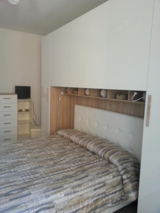 Nuovo Bilocale In Via Lagomaggio, 31 Rimini Ngoại thất bức ảnh