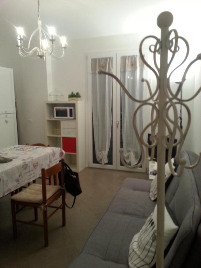 Nuovo Bilocale In Via Lagomaggio, 31 Rimini Ngoại thất bức ảnh