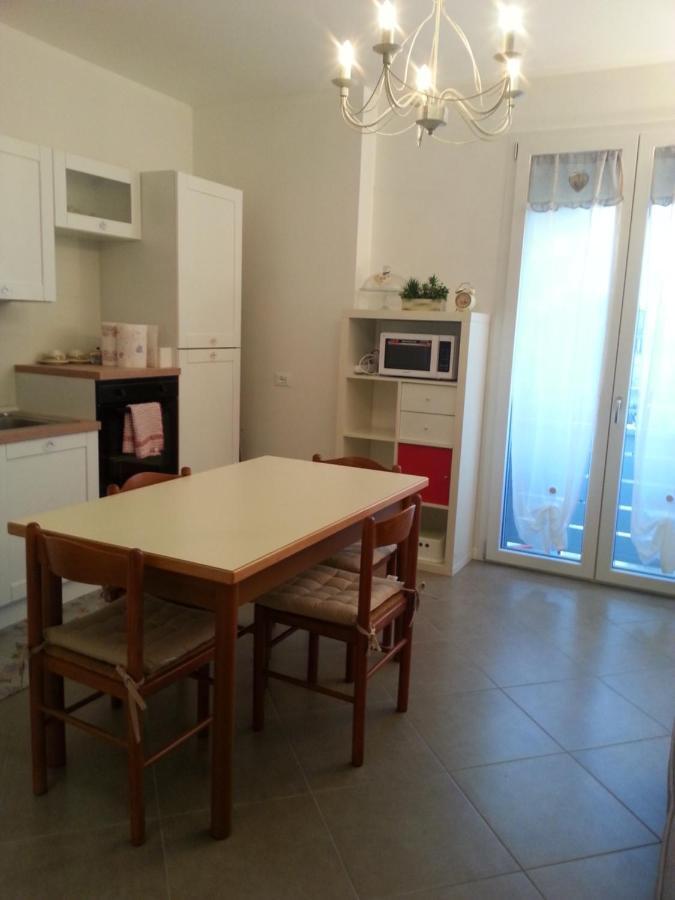 Nuovo Bilocale In Via Lagomaggio, 31 Rimini Ngoại thất bức ảnh